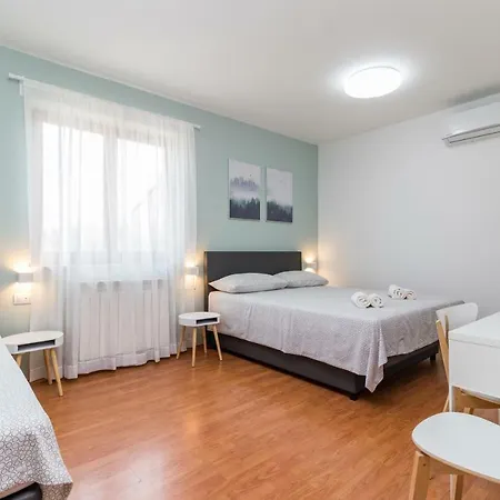 Anton, Apartman Fažana