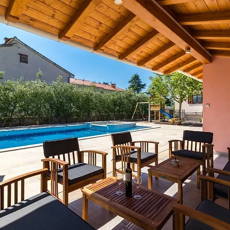 Apartman Anton,